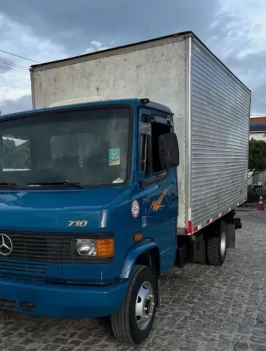 Frete urgente baú grande 24 horas 