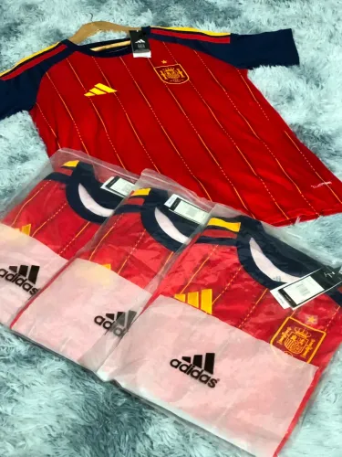 Camisa Espanha modelo torcedor