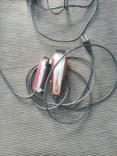 Combo máquina de cortar cabelo legend e máquina de acabamento da walh