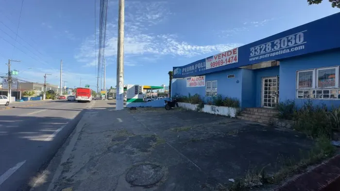 IMOVEL COMERCIAL NA VIA EXPRESSA - AO LADO DO POSTO HANNA