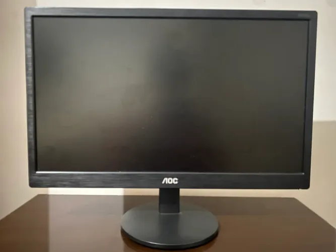 PC Completo + Monitor AOC | 8GB RAM | SSD 480GB | A10-9700