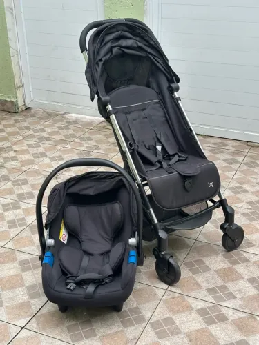 Carrinho de Bebê - Burigotto Zap