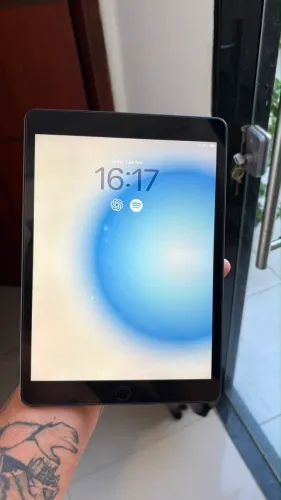 IPad 9 geração 64GB