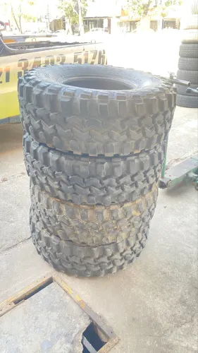 Pneu 31/12,5/15