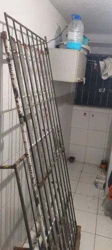 Grade de porta