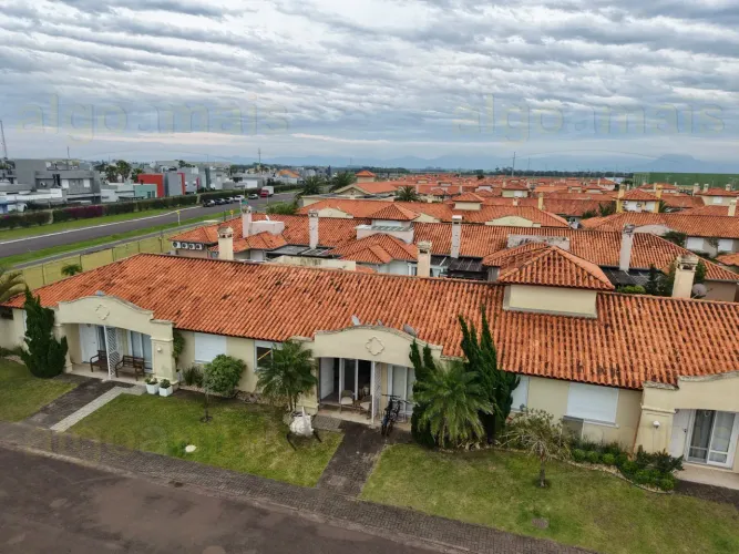 Casa 3 dormitórios no Condomínio Casa Hermosa