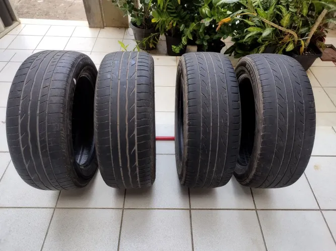 4 Pneus Bridgestone Turanza ER300 - 205/55R16 91V
