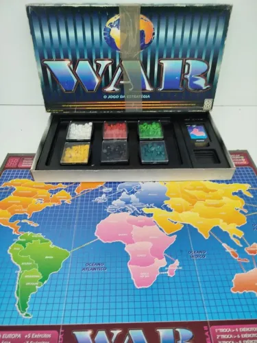 Antigo jogo WAR (incompleto)