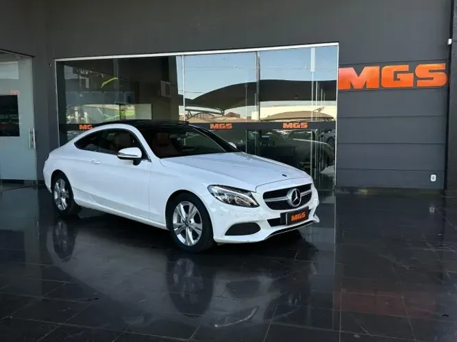 Mercedes-Benz C-180 CGI Coupe Avant. 1.6 TB 16V Aut. 2018