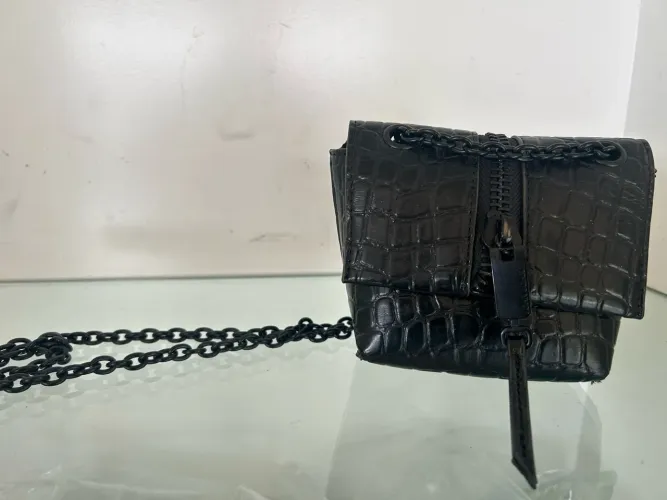 ? Bolsa John John com alça em corrente - cor preta