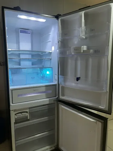 GELADEIRA PANASONIC INVERTER FROST FREE PRETA - R$ 3.500