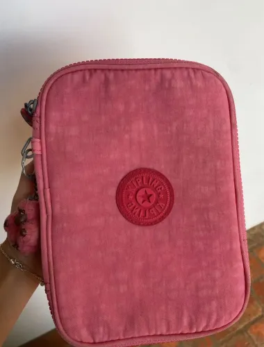 Estojo Kipling 100 pens