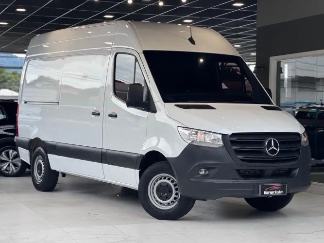Mercedes-Benz Sprinter 416 Furgão Longo T.a. 2.2 Dies 2022