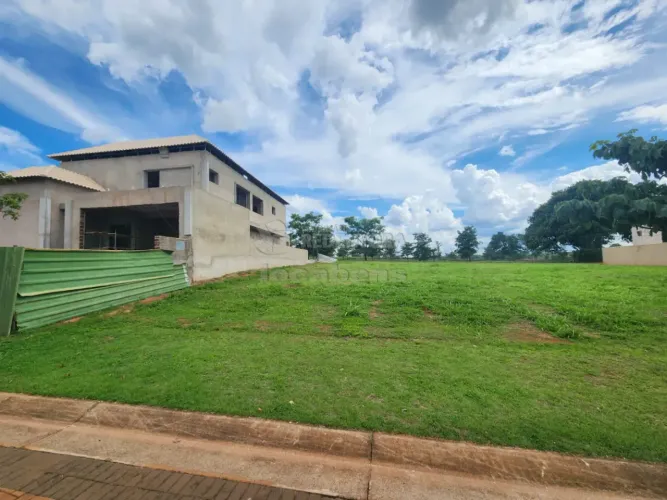 Terreno Condomínio em São José do Rio Preto