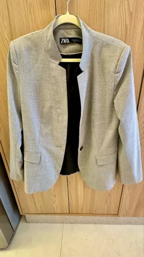 Blazer Zara linho Cinza