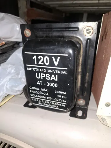 Transformador bivolt de 3000 va