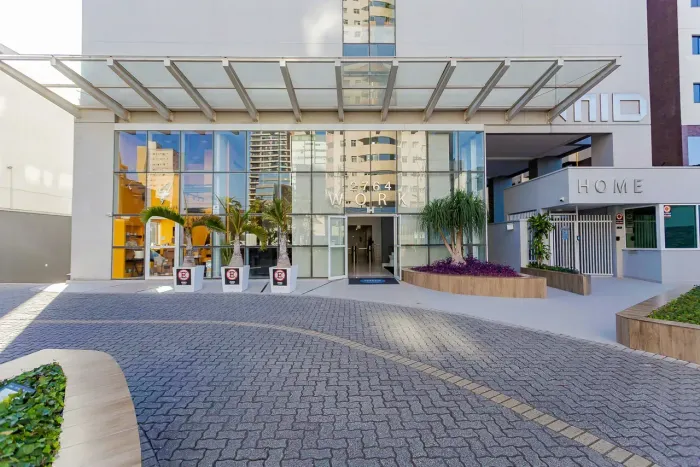 Sala Comercial 46m² no CORAÇÃO do Centro! Pronta para Seu Negócio. Condomínio Mid Work