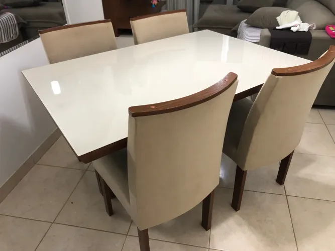 Vendo Mesa Seminova em ótimo estado de conservação.