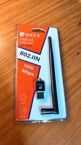 Adaptador Wi-Fi com antena