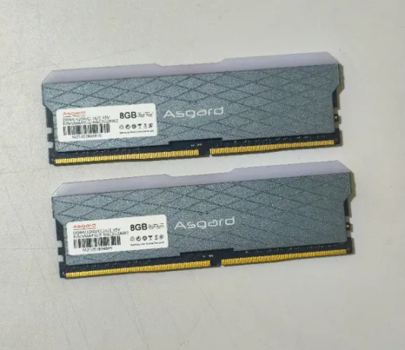 Memória RAM Asgard Loki 2x8GB 3200MHz