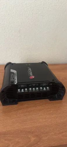Módulo Amplificador Stetsom High Line HL 800.4 de 800W para 4 Canais e 2 Ohms