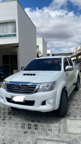 Toyota Hilux CD SRV D4-d 4X4 3.0 TDI Diesel AUT 2013