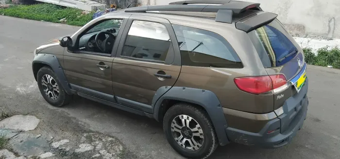 Fiat Palio Week. Adv/adv Tryon 1.8 MPI Flex 2010