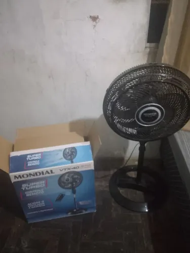 Ventilador com controle remoto