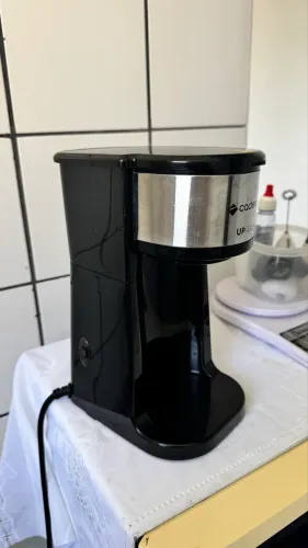 Cafeteira Automática Cadence 
