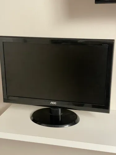 Monitor AOC 20" LED - VGA - BIVOLT