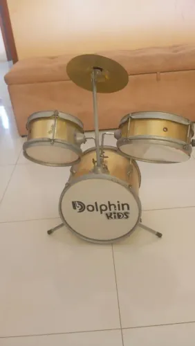 Bateria musical infantil