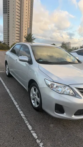 Toyota Corolla GLI 1.8 Flex 16V Aut. 2014