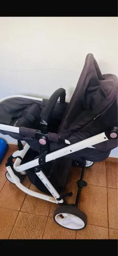 Carrinho Moisés Mobi 3 rodas