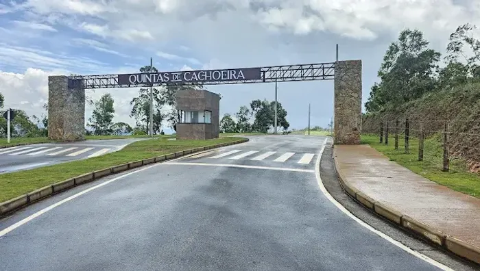 Terreno amplo 2.054 m² à venda em condomínio - Quintas de Cachoeira | Ouro Preto/MG