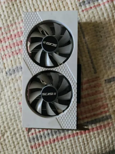 Placa de Vídeo RX 580 8GB Com Defeito