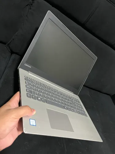 Notebook Lenovo IdeaPad 330 / Intel Core i3 7° Th / 8GB de RAM / 128 SSD