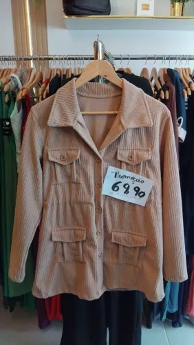Peça de roupa feminina