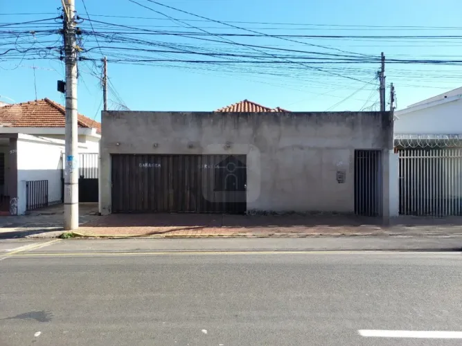 Casa para locação no bairro Martins