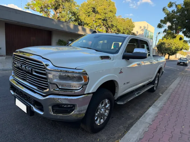 Ram 3500 Laramie 6.7 TB CD 4X4 Diesel 2022
