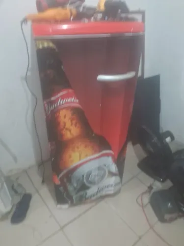 Vendo essa freezer Electrolux 320 litros em perfeito funcionamento