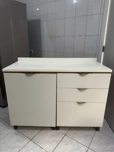 Balcão de Cozinha em MDF Amadeirado com Tampo - Excelente Estado