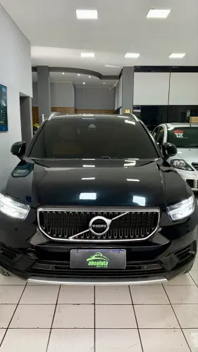 Volvo XC40 T-5 Momentum 2.0 252cv AWD 2019