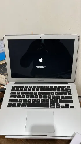 MacBook