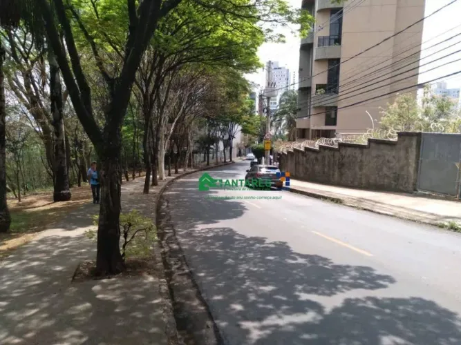 Terreno à venda, 993 m² - Buritis - Belo Horizonte/MG - TE0123