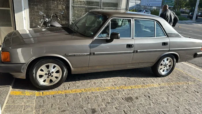 Chevrolet Opala Comodoro/comod. SLE 4.1/2.5 1990