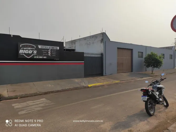 Imóvel Comercial para Venda em Indiana, Vila Garces, 2 banheiros