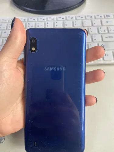 Celular A10