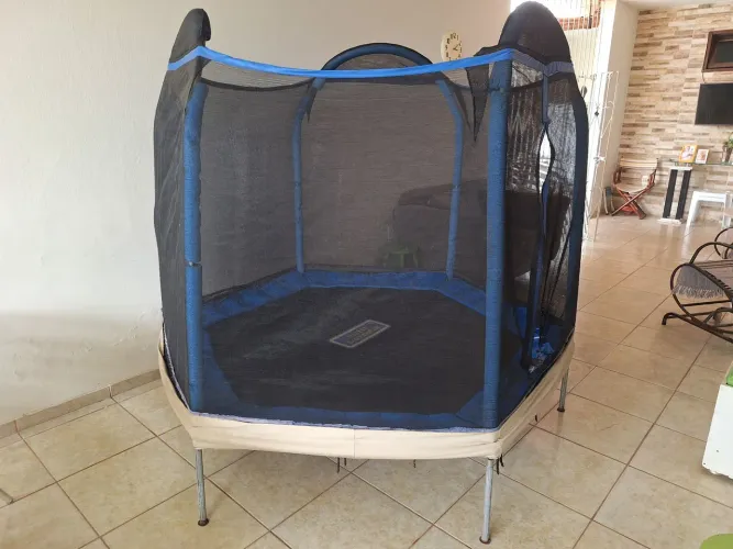 VENDO PULA PULA , TRAMPOLIM, Diam. 2 Mts