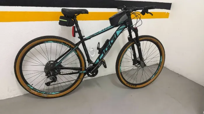 Bicicleta Oggi 7.4 22 velocidades SLX