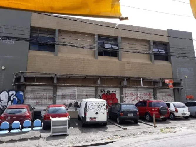 LOJA COMERCIAL em Salvador - Bahia, Matatu